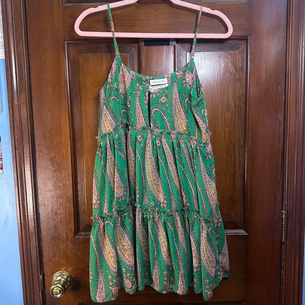 Urban Outfitters Green Floral Button-Down Top